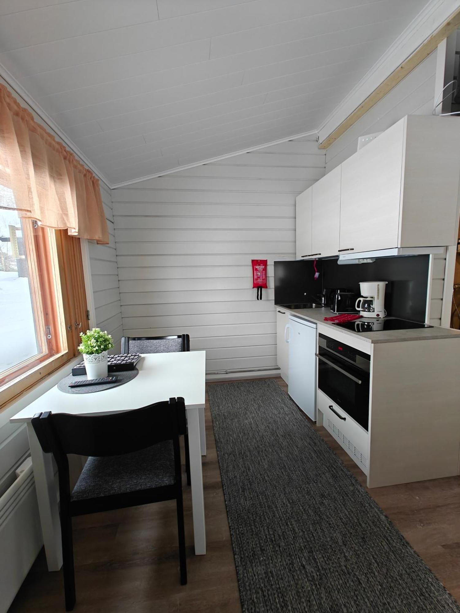 Aavasaksa Aava Sky Village Aurinkomaja מראה חיצוני תמונה